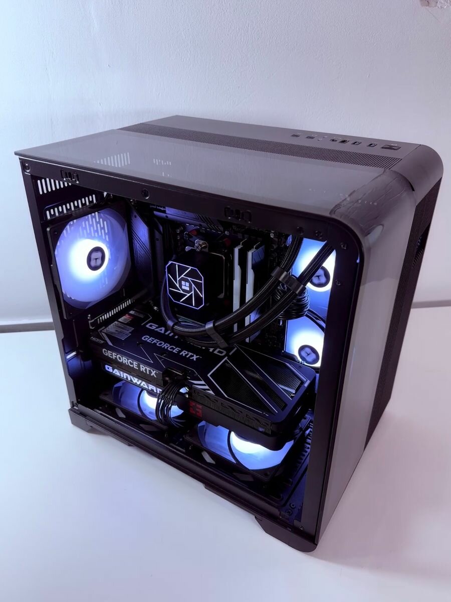 Топовый пк для игр (RTX 5080 16Gb, Ryzen 7800X3D, 2TB, 32GB, Windows 11pro)