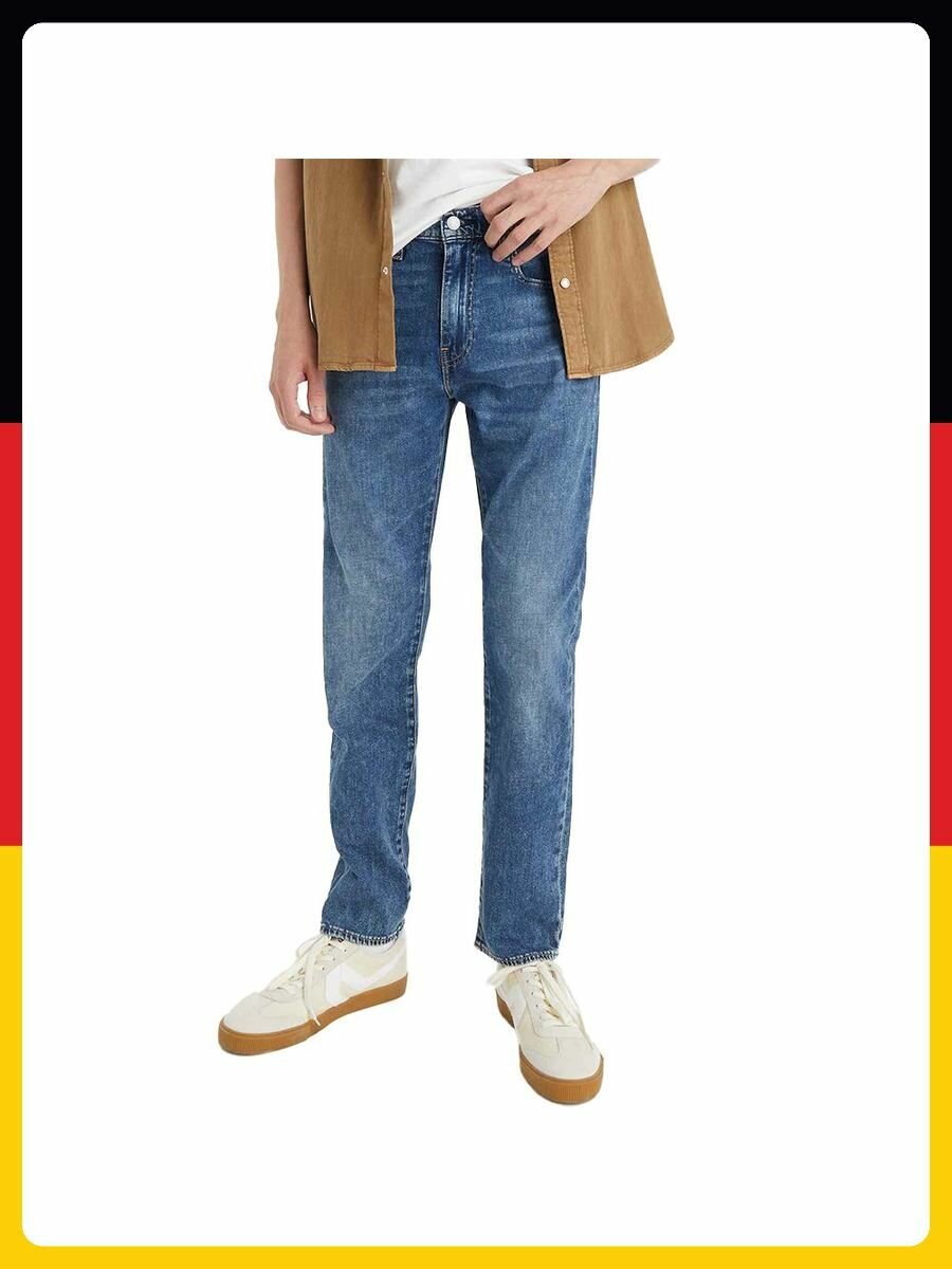 Джинсы Levi's, размер .36 32, голубой