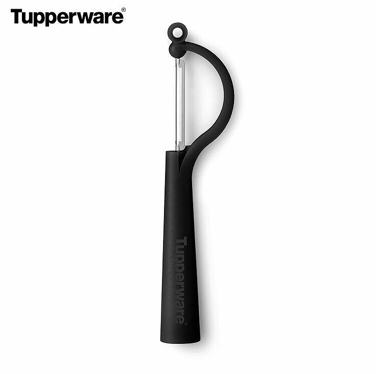 Картинки Овощечистка вертикальная от Tupperware чернаяОвощечистка вертикальная от Tupperware черная