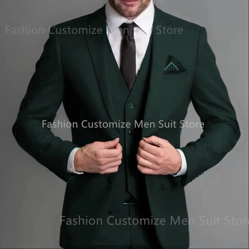 Костюм классический  размер XL темно-зеленый