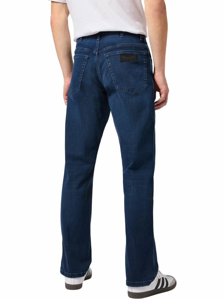Джинсы Wrangler Men Texas Jeans, размер 34/32, синий — фото 1