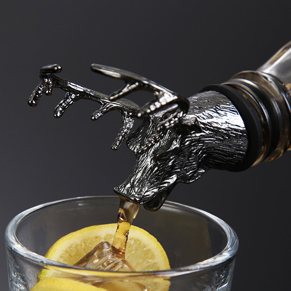 Wine Pourer Aerator Metal Animal Whiskey Pourer Bottle Stopper с силиконовым резинкой, цвет: Black 1# / Black 2# / Black 3# / Black 4# / Black 5# / Gold 1# / Gold 2# / Gold 3# / Gold 4# / Gold 5# / Silver 1# / Silver 2# / Silver 3# / Silver 4# / Silver