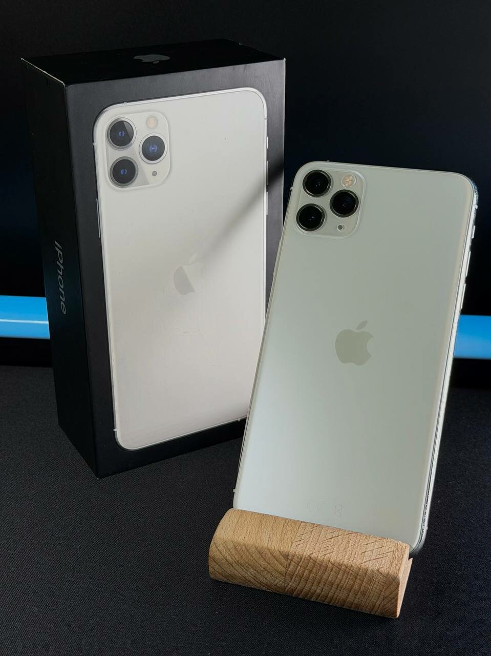 Смартфон Apple iPhone 11 Pro Max, 256gb, Silver, RU, nano SIM + eSIM