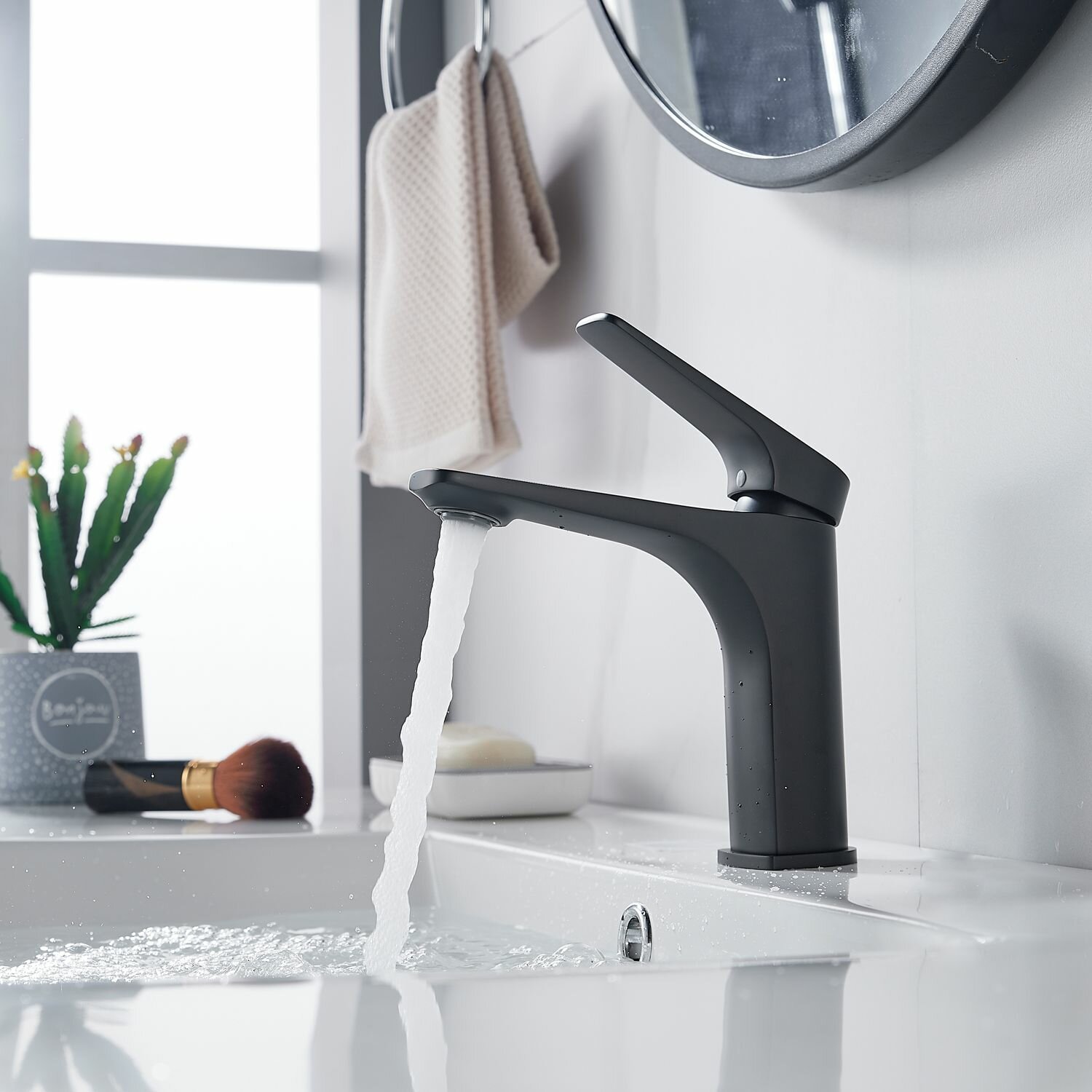 Смеситель для раковины S4201H черный — фото 1