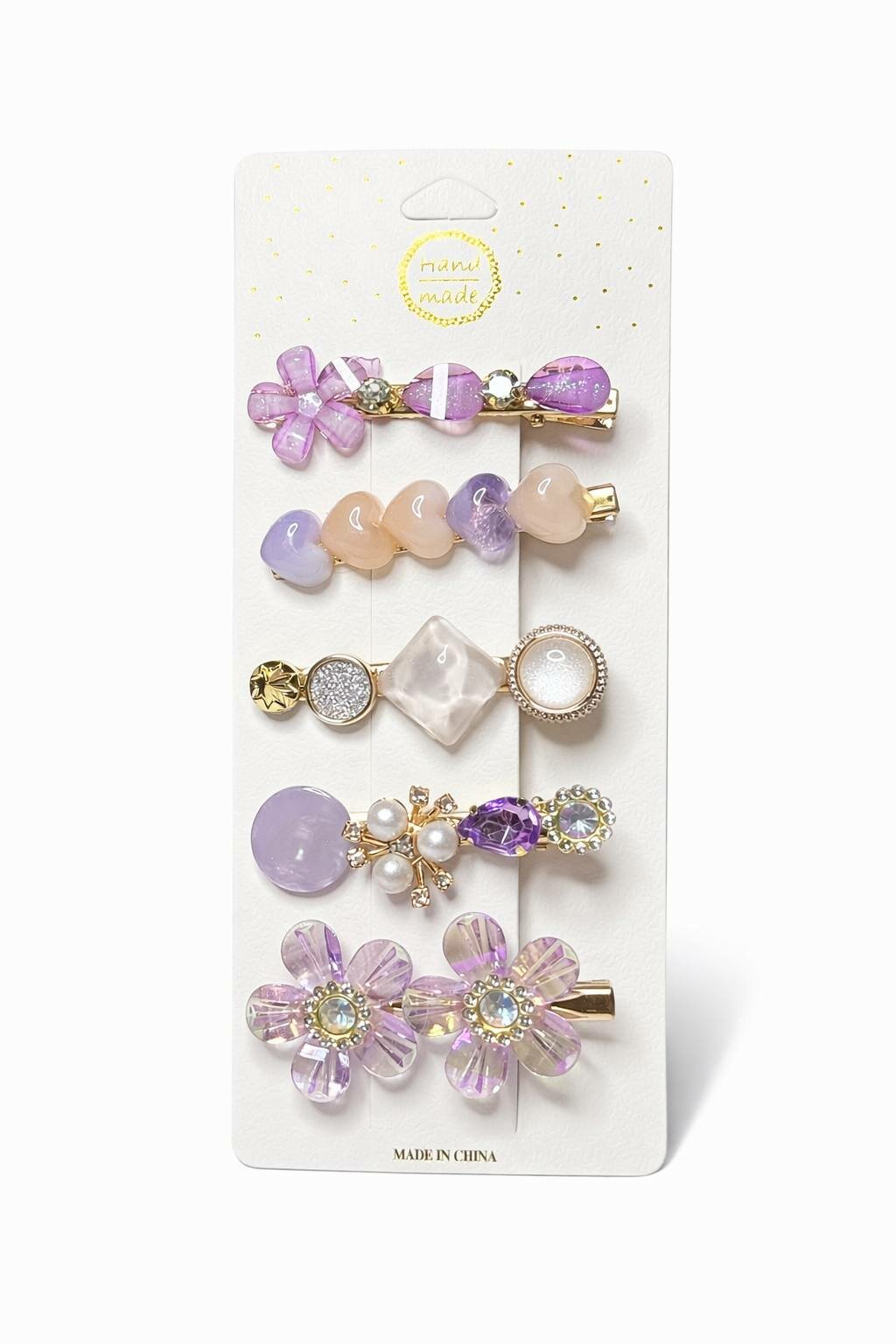 Модные заколки с цветочным декором Эти заколки выполнены из прочного пластика и украшены элегантными цветами.