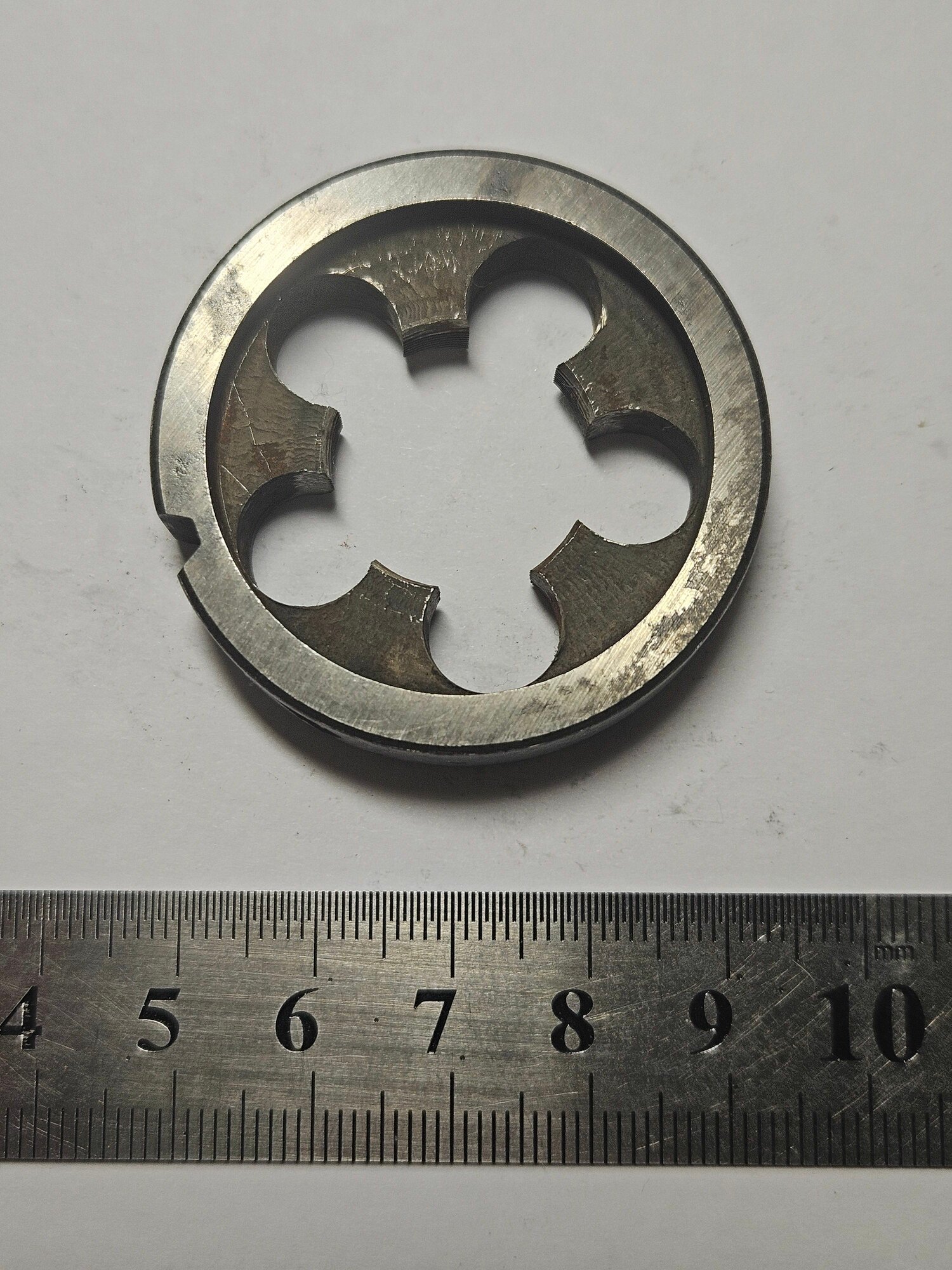 Плашка метрическая М20х0,5 — фото 1