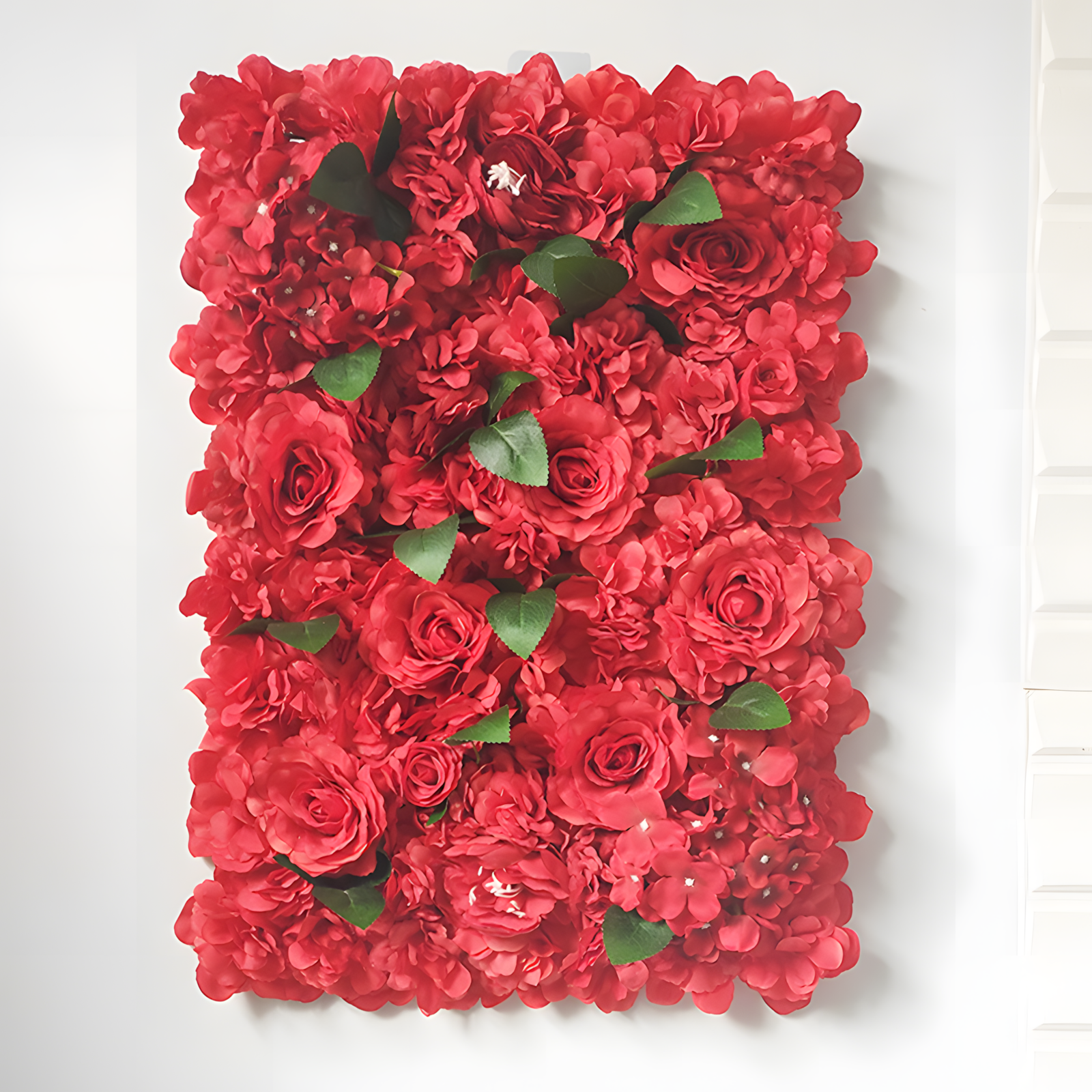 Декоративная панель из искусственных цветов MEIHON 40х60 см красная с листьями