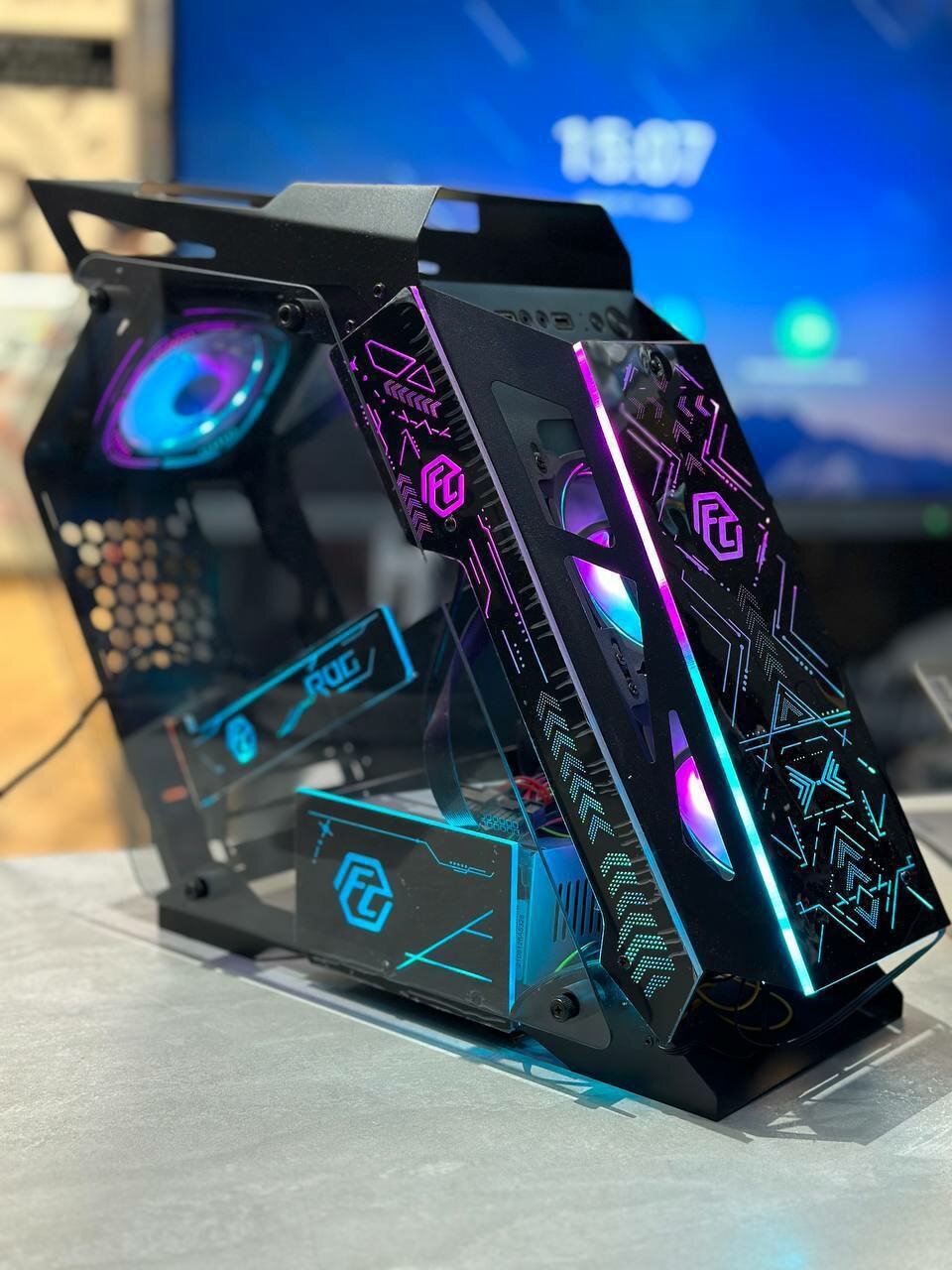 FC transformers WHITE &BLACK RGB