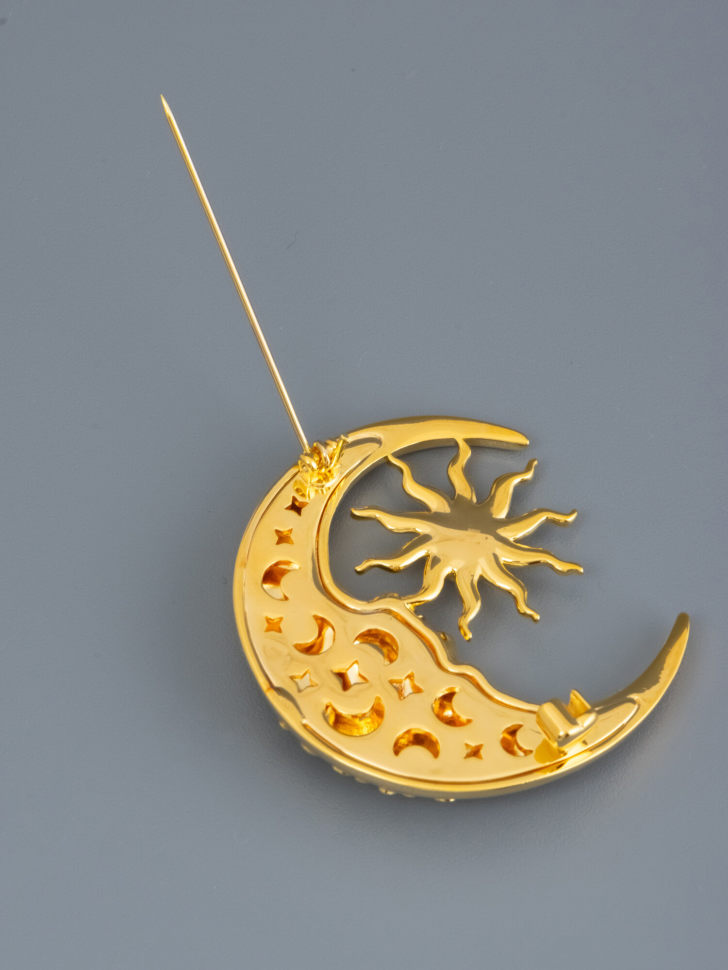 Брошь ЖемАрт, 1 шт., золотистый — фото 1