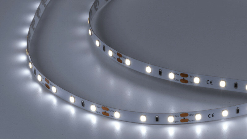 Светодиодная лента SWG 3528 60LED/m 48W/m IP20 длина 5 м холодный белый свет