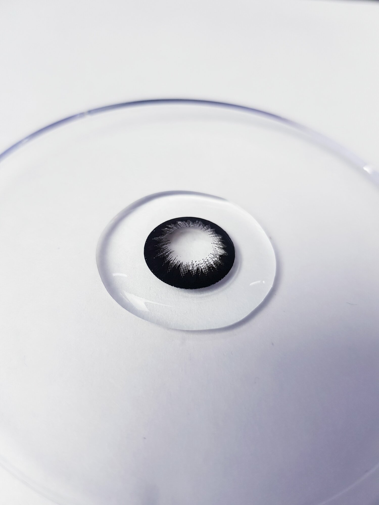 K2020 BLACK -0.00 Контактные линзы для красоты, черные, BC 8.6, DIA14.5, 12 месяцев — фото 1