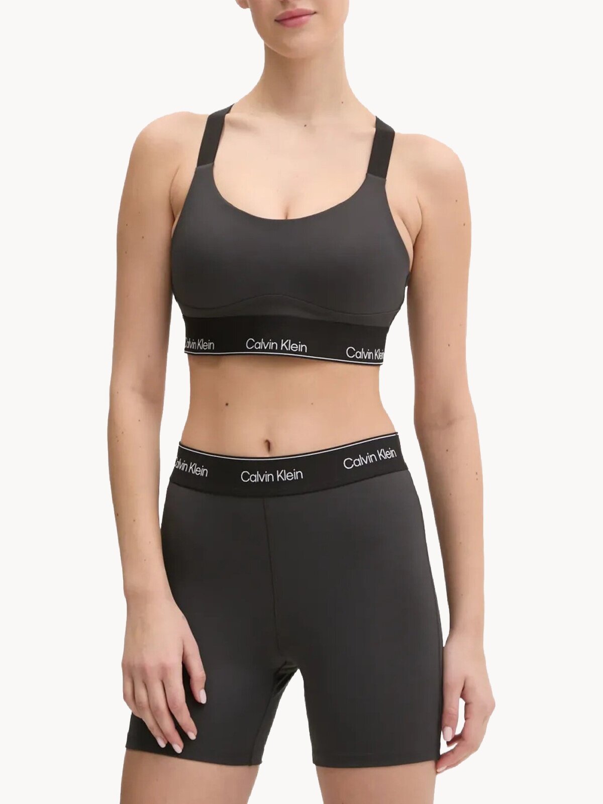 Топ спортивный