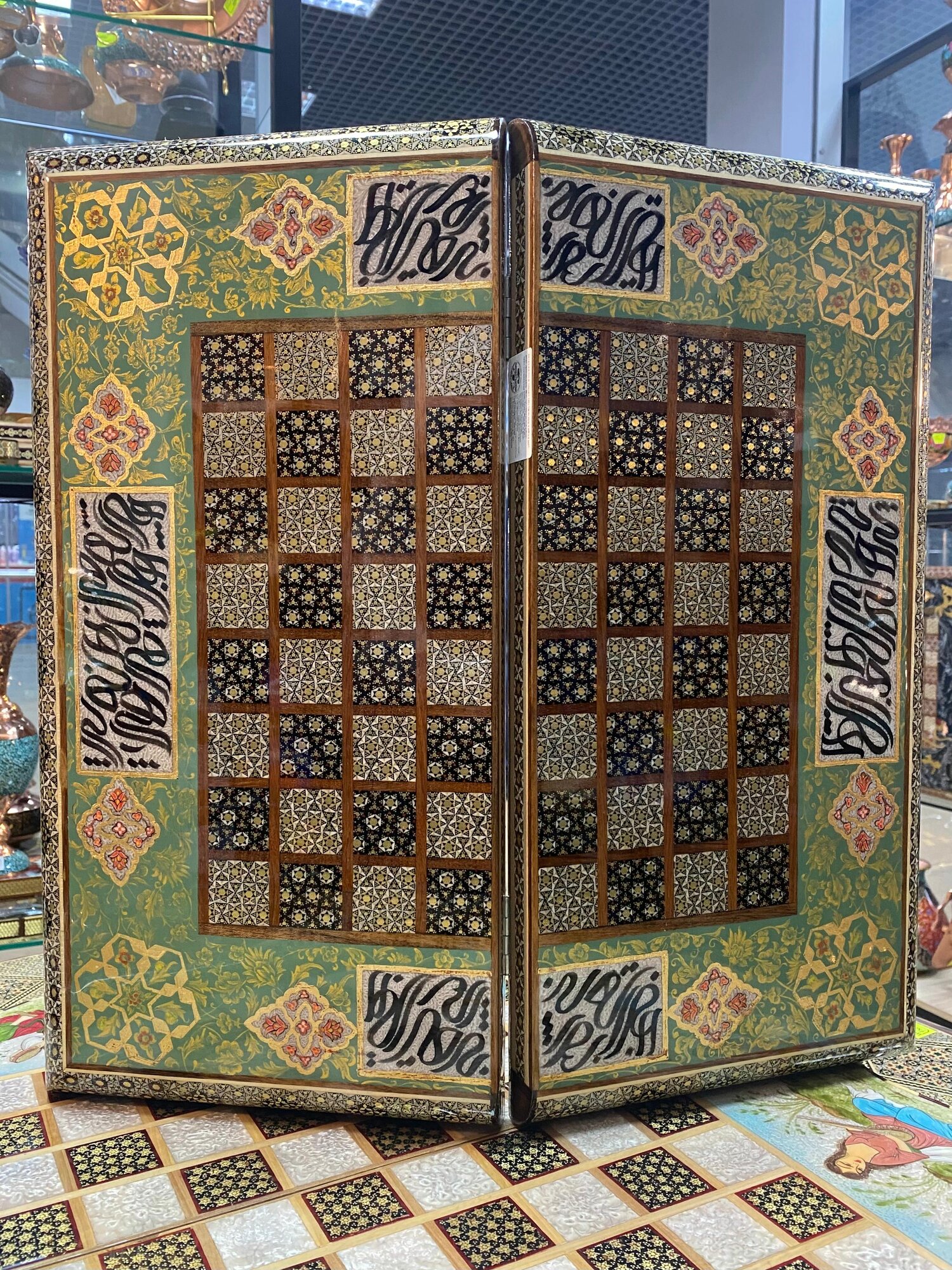 Шахматы-нарды Персидский базар "Хатам" Иран, ручная работа, с миниатюрами, деревянная инкрустация из натуральных материалов