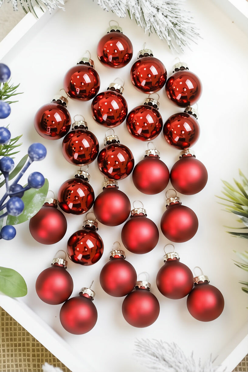 Стеклянные шары делюкс матовые и глянцевые, цвет: бордовый, 25 мм, упаковка 24 шт, Winter Deco 010292