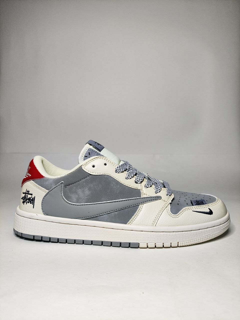 Кроссовки NIKE nike travis scott, размер 40 EU, phantom — фото 1