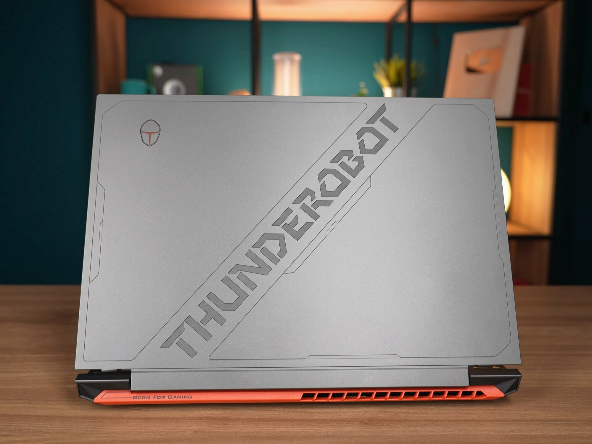 Thunderоbоt 911 Х Wild Huntеr G2 Рro RTX 4060 8 GB 115W / Core i5 12450H / 15.6 1920x1080 / IPS 165Hz / Игровой ноутбук