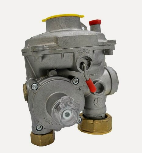 Изображение товара РД-25 (D-П образное исп.) регулятор давления газа, Ду вх20мм/вых32мм, расход 25 м3/ч