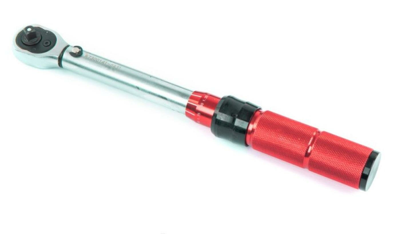 Динамометрический ключ ARNEZI R7300381 3/8