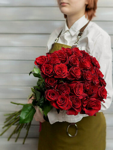 Изображение товара Букет Букет Маркет "29 роз Эквадор", красные, высота 60см, монобукет