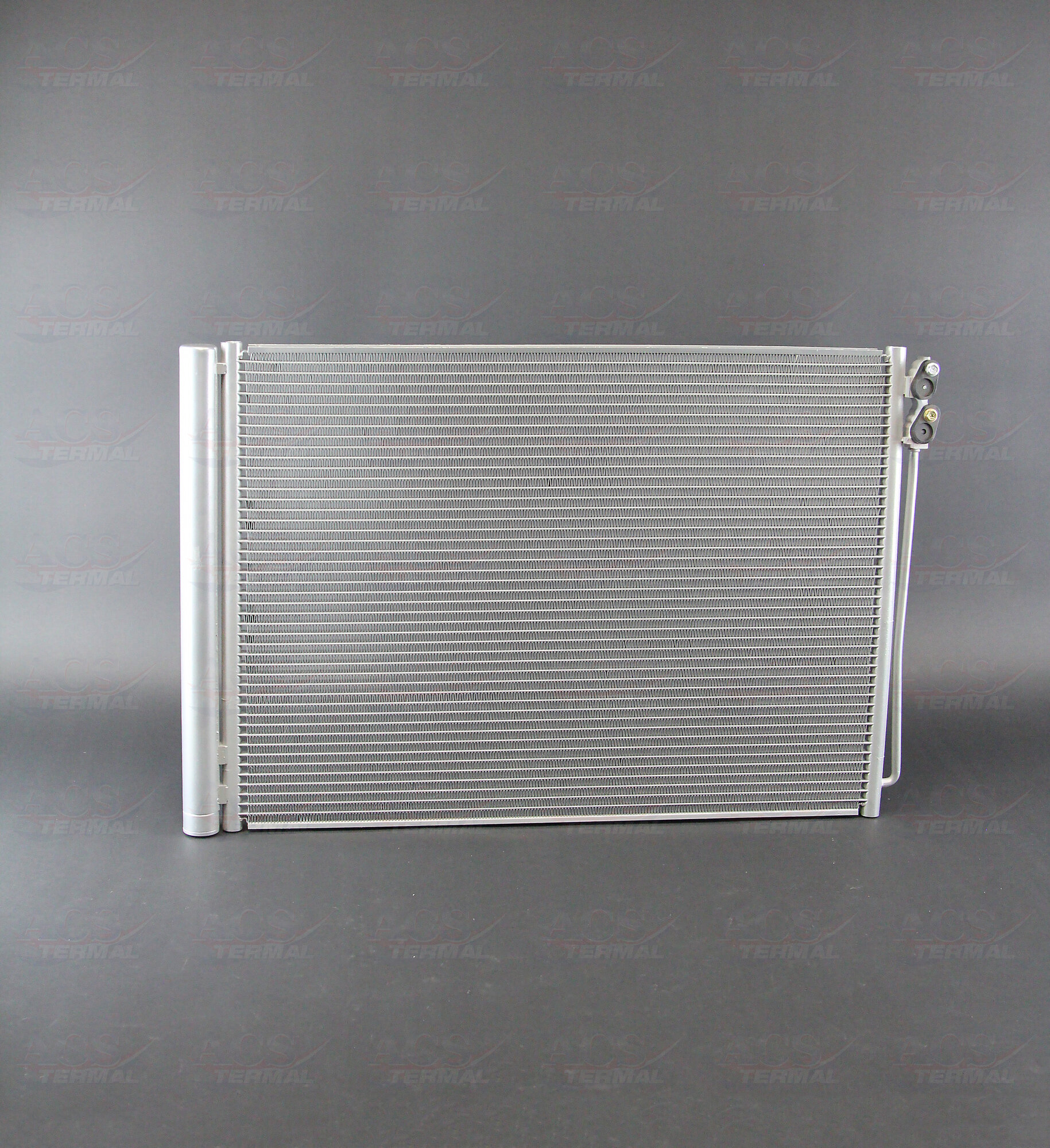 1040110 Радиатор кондиционера для BMW 5 F10 / 7 F01 1.8-4.0 (09-)
