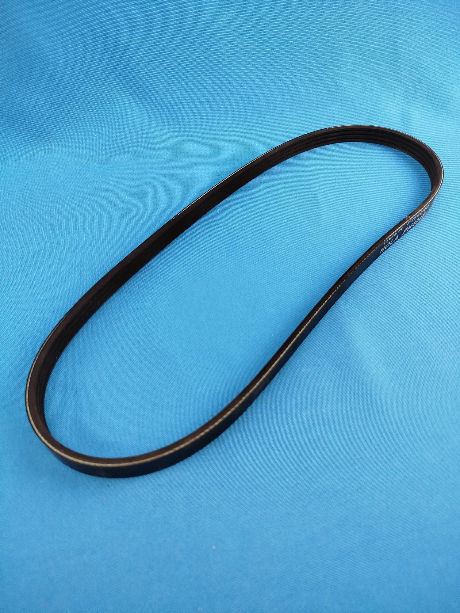 Ремень кондиционера "HOLA" 4PK810 для автомобилей Нива, Шевроле-Нива