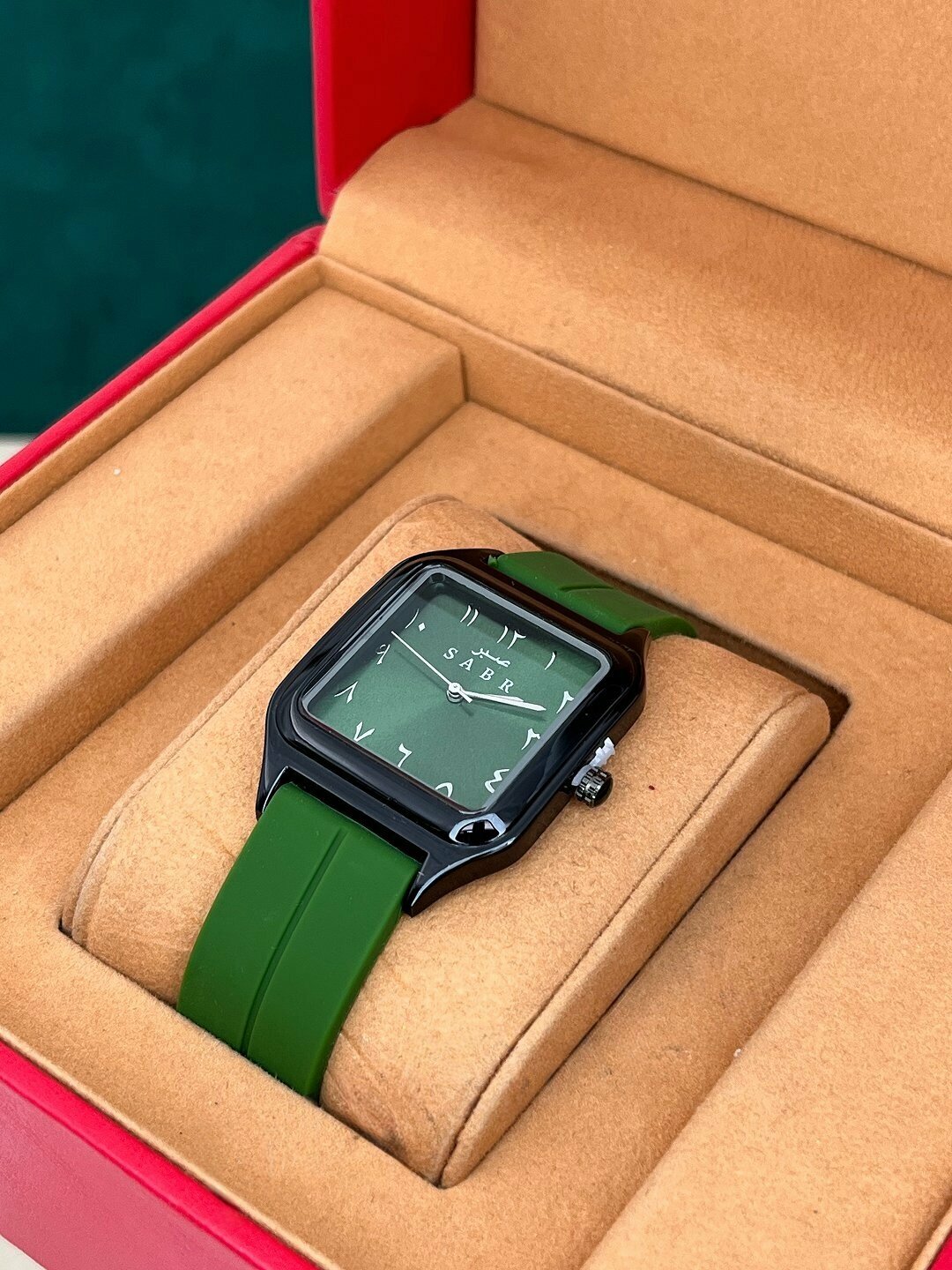 Наручные часы