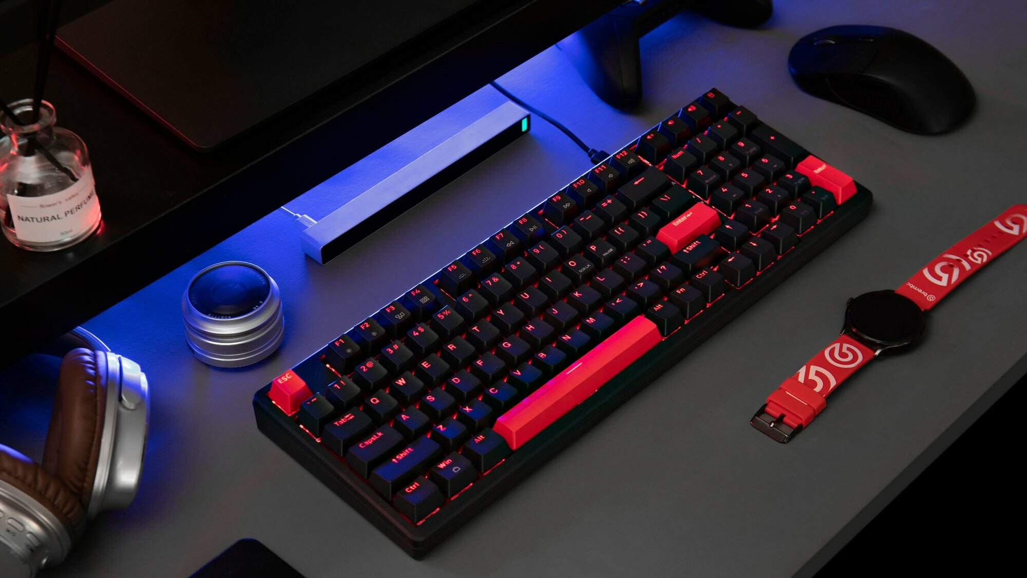 Клавиатура механическая Lemokey X5 104Key, Keychron Red, USB-A, QMK, EN/UZ/RU, Red Led, черный X5-A3-UZ