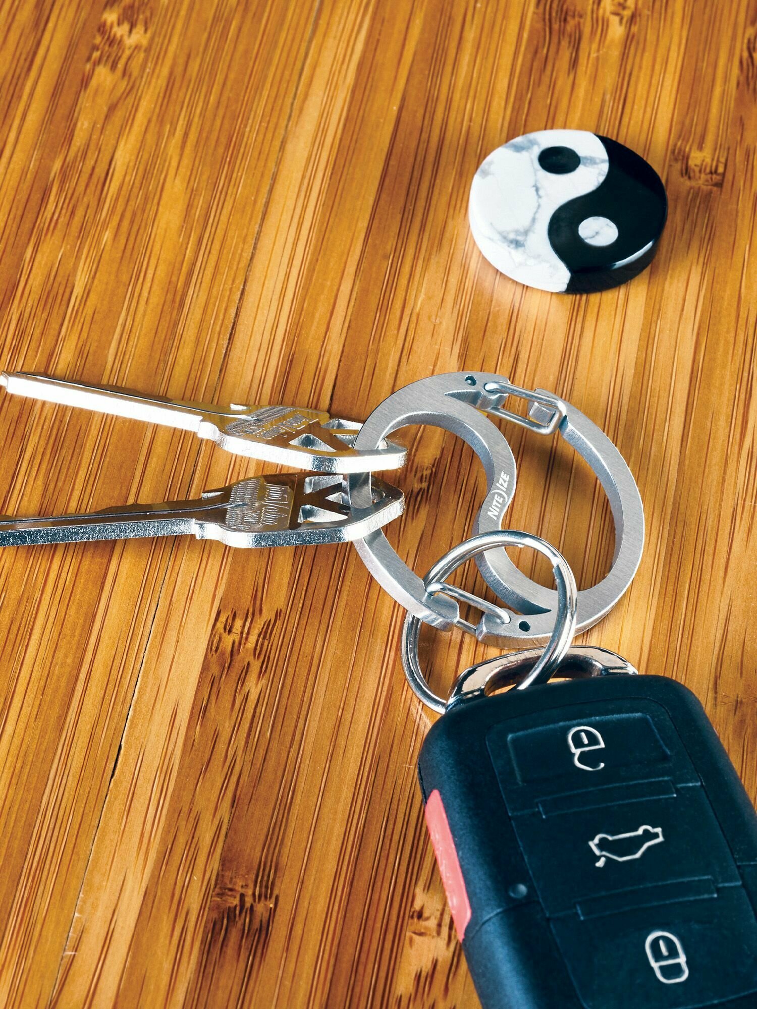 Брелок Nite Ize, серебряный — фото 1