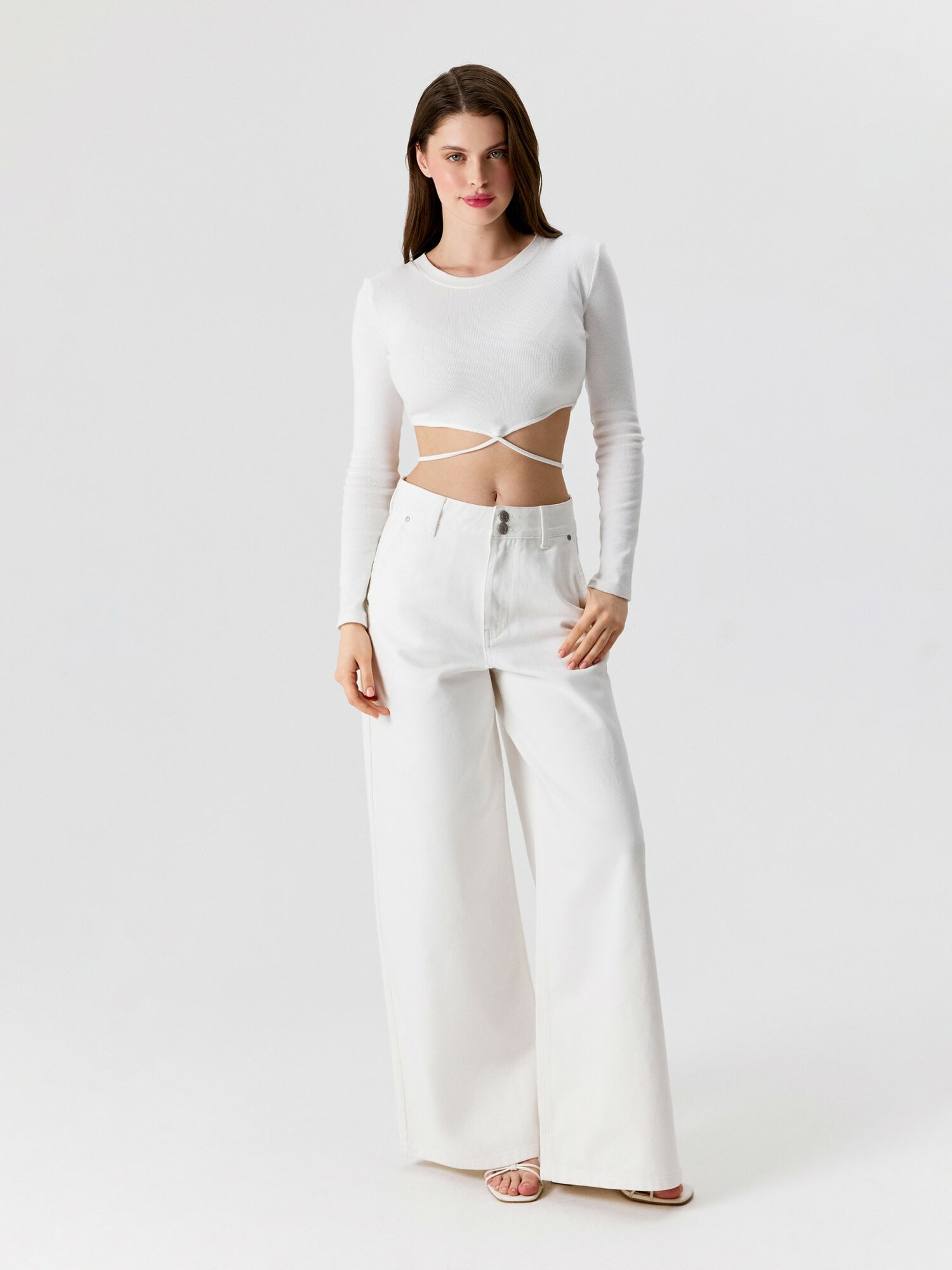 Джинсы широкие Concept club, размер S, крем