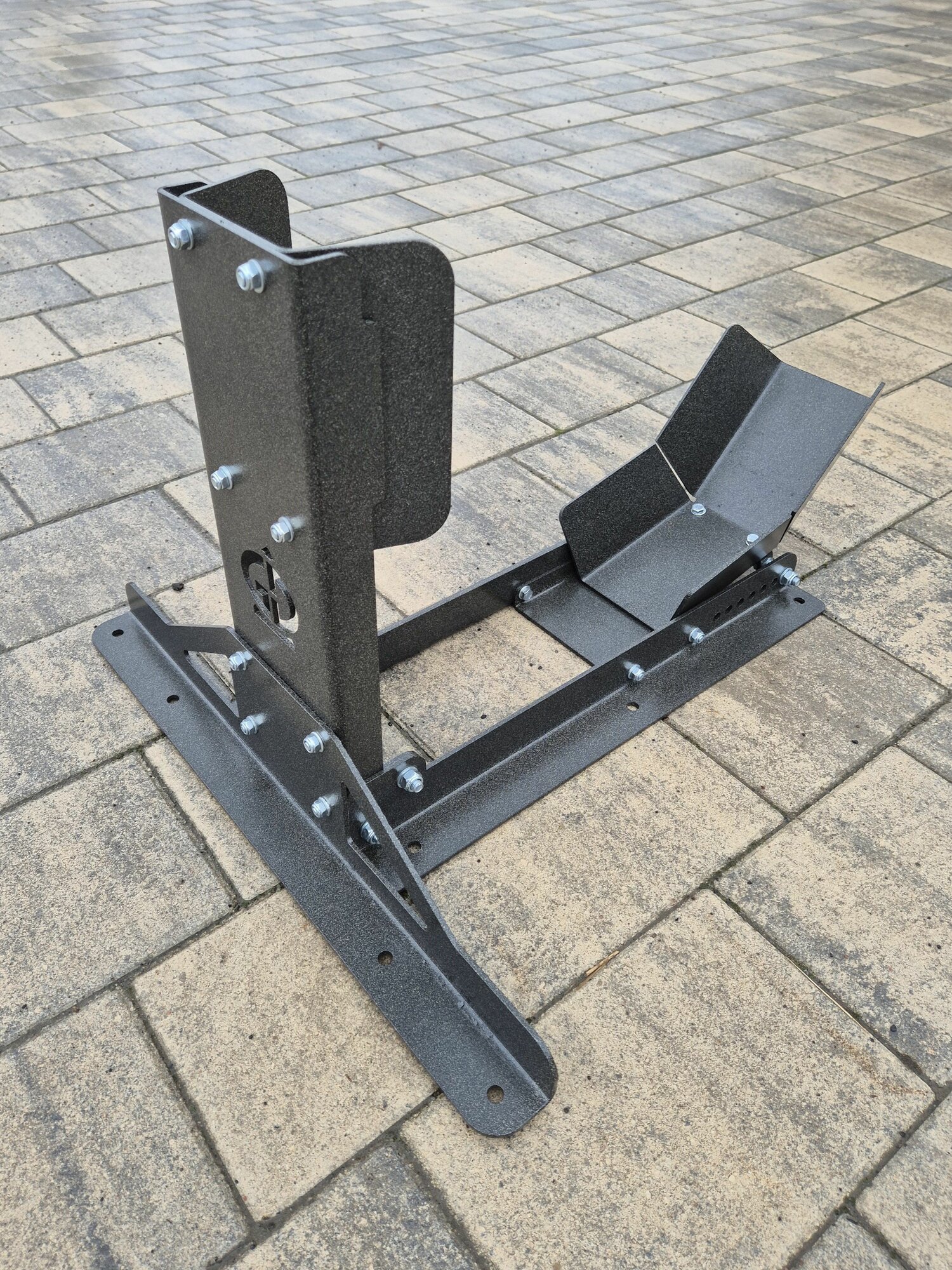 Подставка ловушка для колеса мотоцикла модель 215 графит