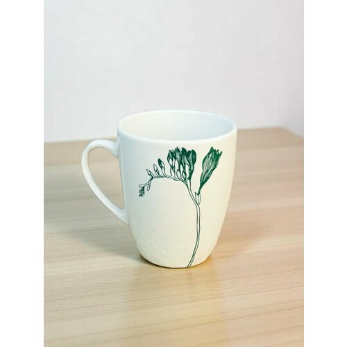 Кружка фарфоровая белая объем 300 мл коллекция Цветы 1 шт 1026₽