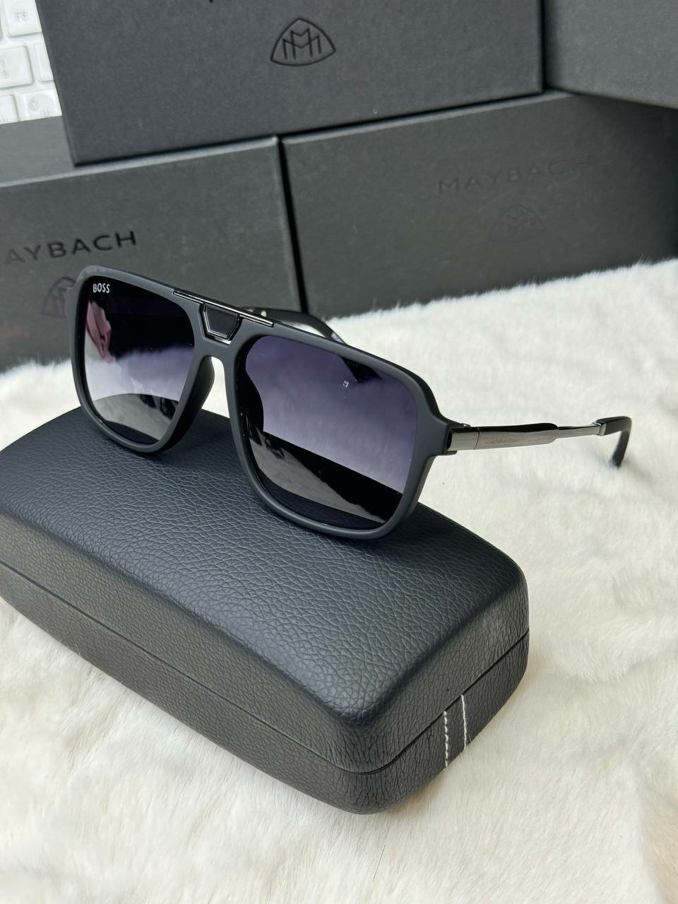 Солнцезащитные очки