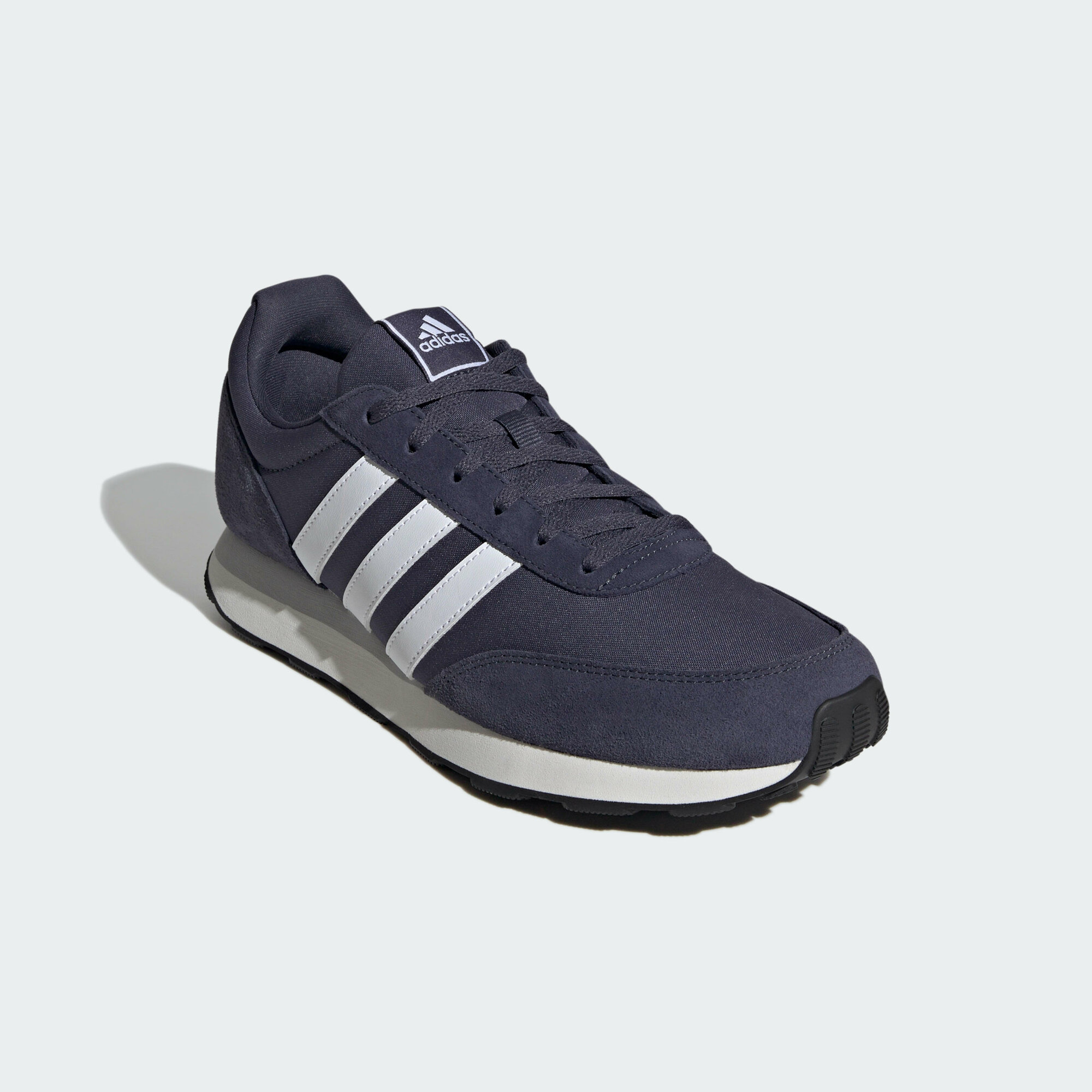 Кроссовки adidas Run 60s, размер 11 UK, темно-синий/белый/черный — фото 1