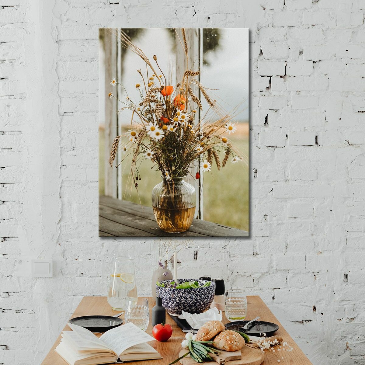 Интерьерная картина на хлопковом холсте - Букет полевых цветов в вазе, 40х60 см — фото 1