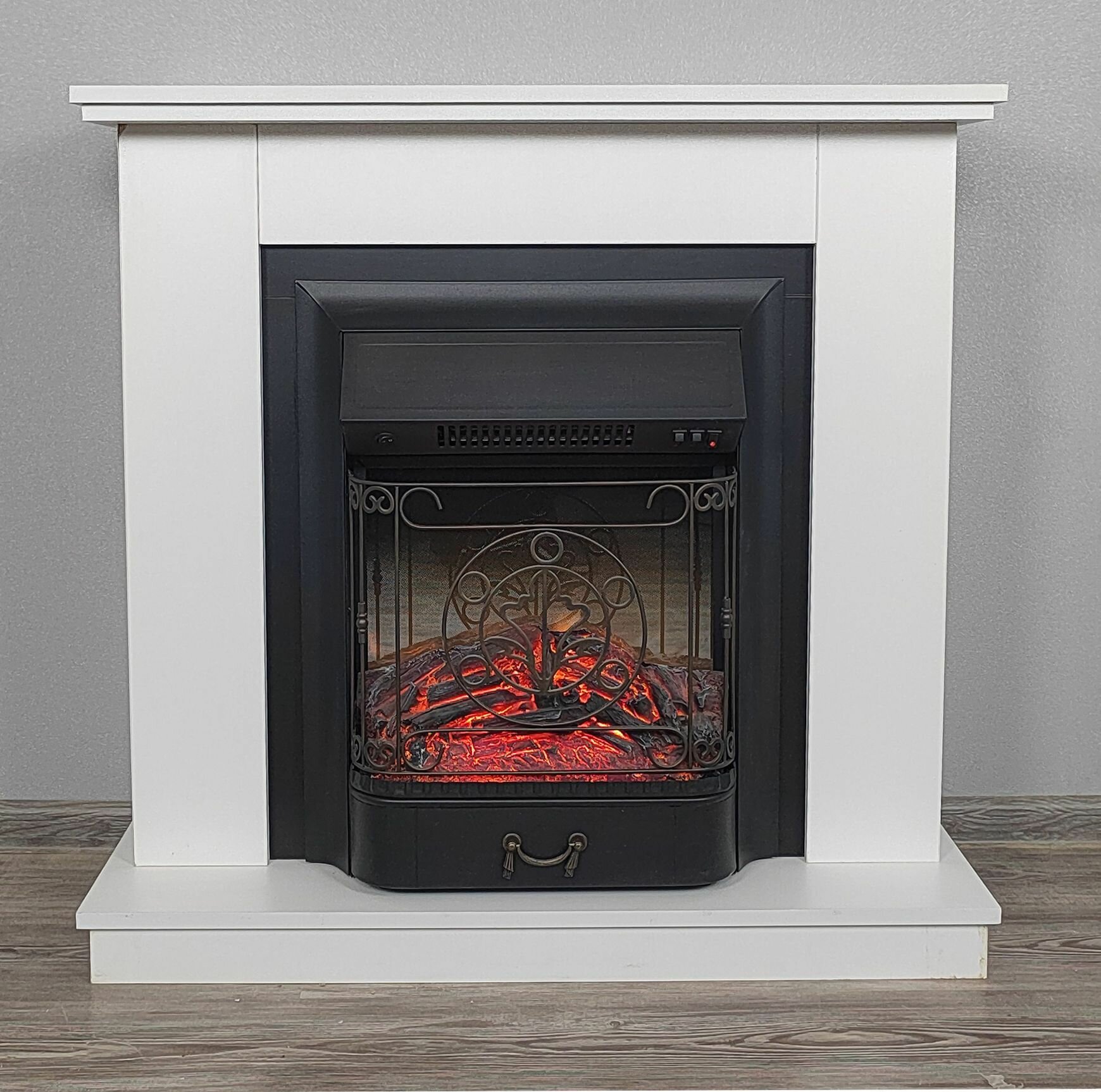 Электрокамин Лайт с очагом Majestic бело-черный