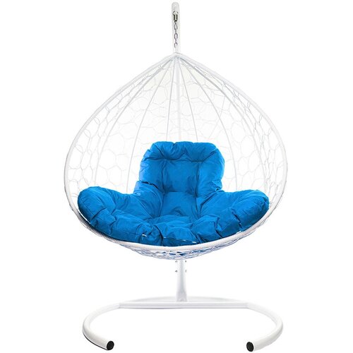 Подвесное кресло из ротанга XL белое с синей подушкой M-Group