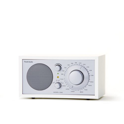 Радиоприемник Tivoli Audio Model One White 1779000₽