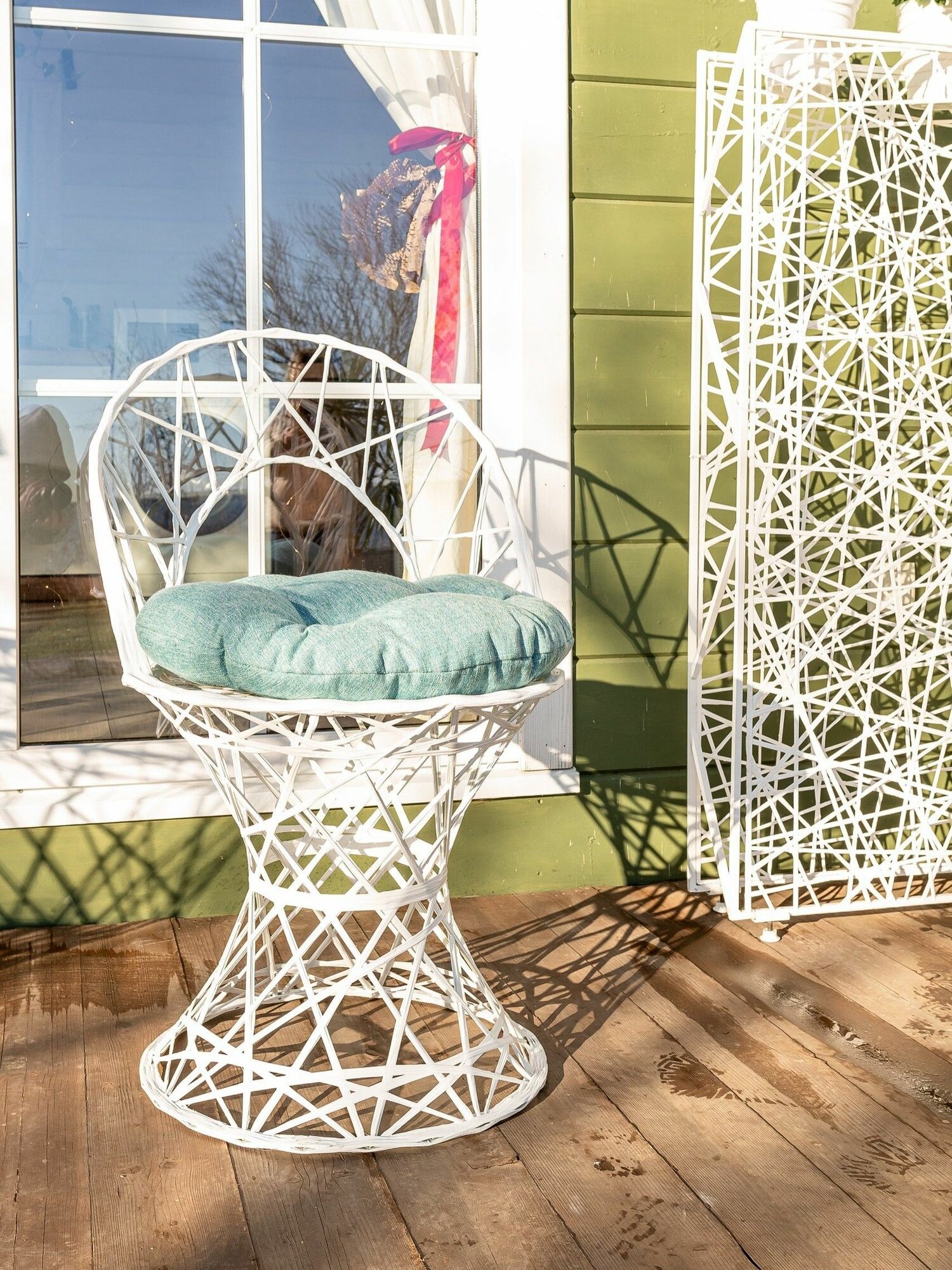 Кресло белое садовое плетёное из ротанга для дома и дачи, Ajurio