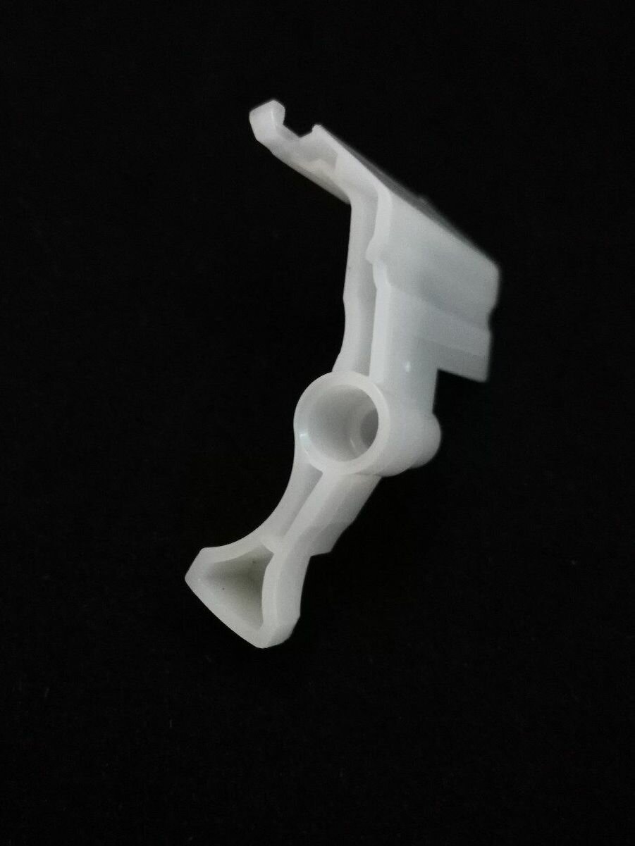 LY2579001 Рычаг узла подачи Brother DCP7055/7057/7060/7065/7070