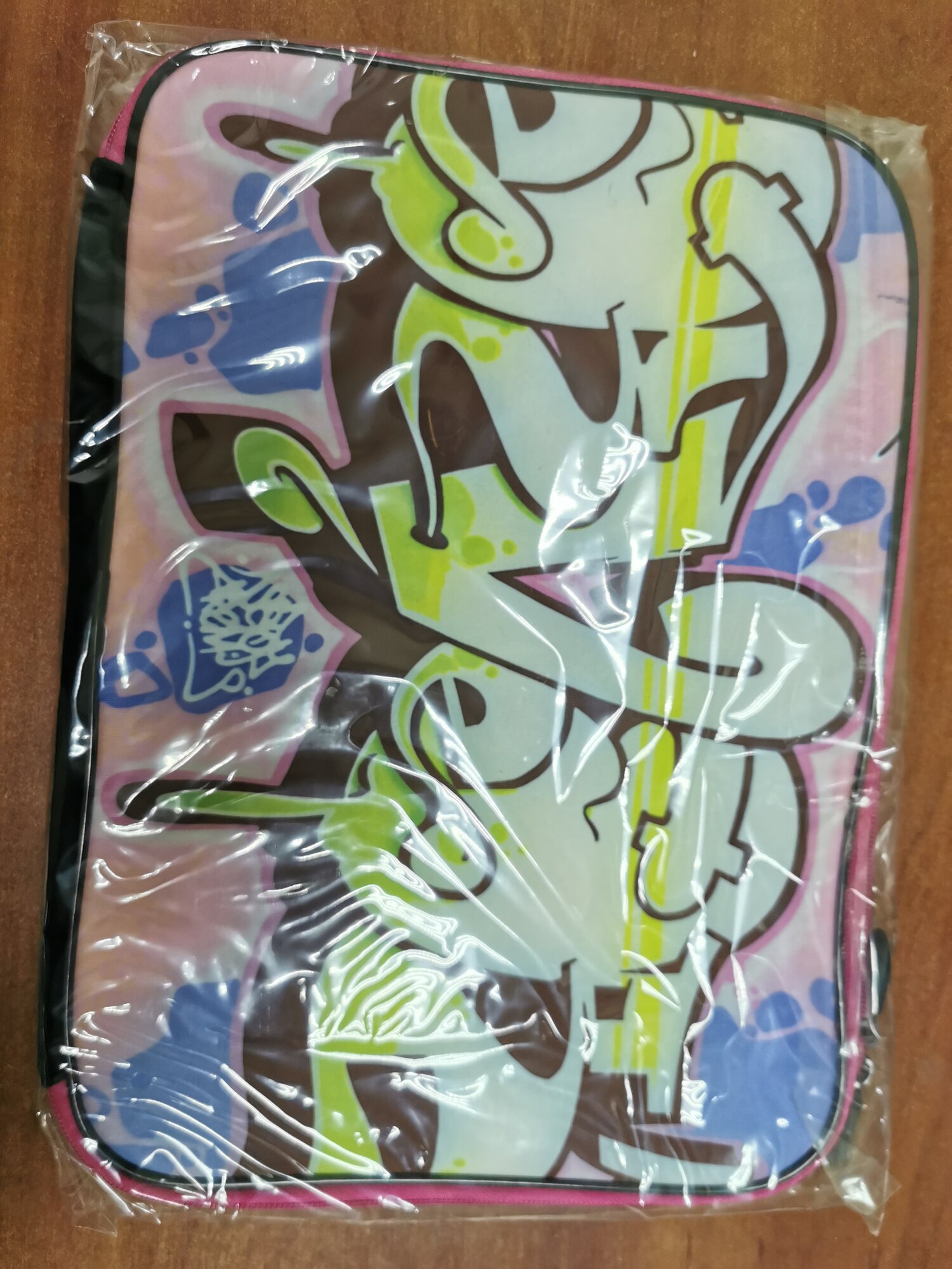 Чехол для ноутбука CANYON CNL-NB04D Sleeve for laptop up to 13.3' Graffiti