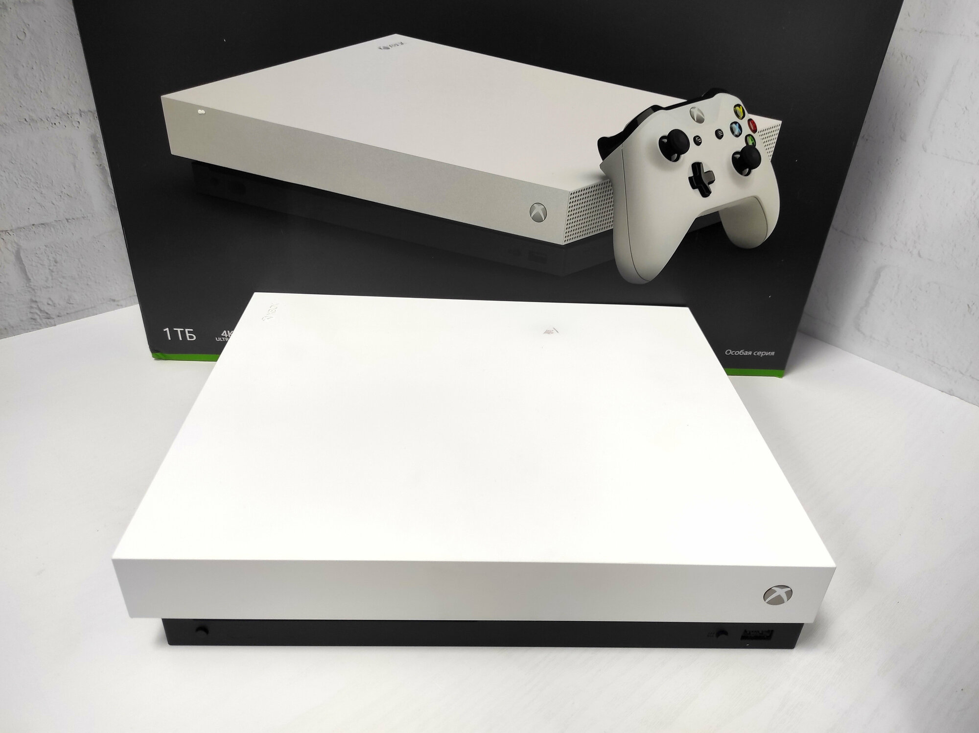 Nintendo Switch Xbox one x 1TB Игровая приставка Microsoft Xbox One X, 1Tb, Black, без коробки