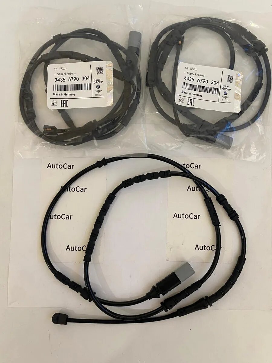 BMW Датчик износа тормозных колодок (задний) 34356790304