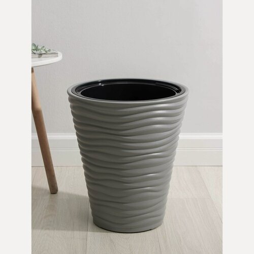 Изображение товара Кашпо для цветов со вставкой «Дюна», 19.5 л, серое