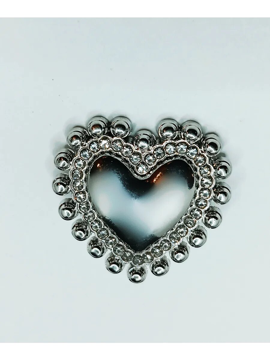 Набор серебристых пуговиц в форме сердца из 5 шт.