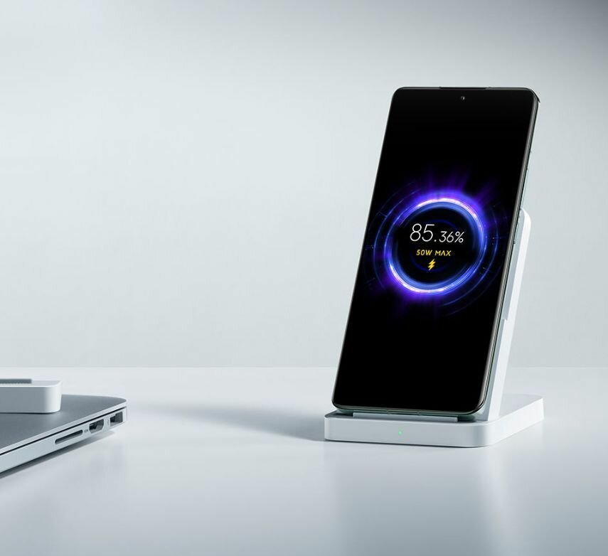 Дизайн беспроводной зарядки Xiaomi 50W Pro в интерьере