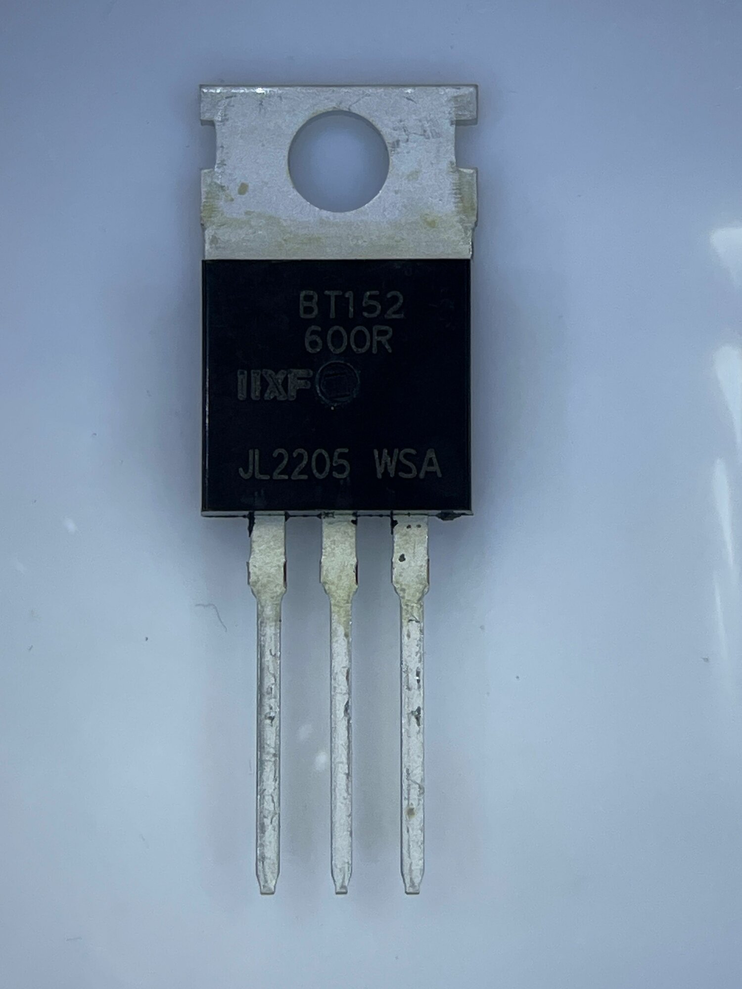 BT152-600R, Тиристор 20А 650В 32мА, TO-220AB