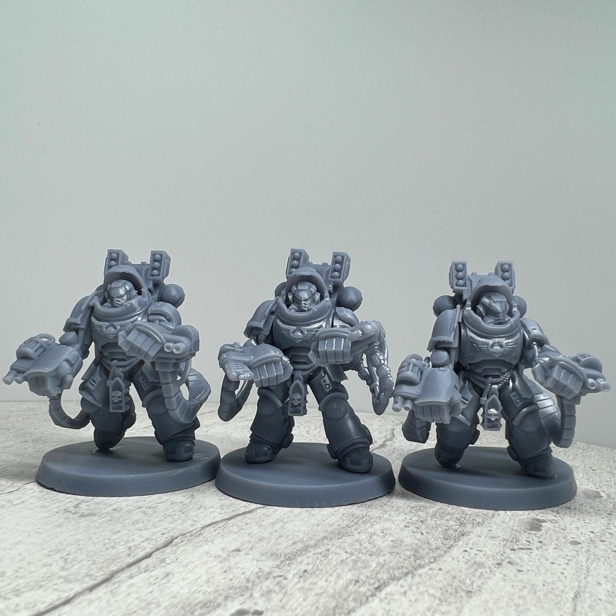 Warhammer 40000 Primaris Aggressors / Набор миниатюр для настольной игры
