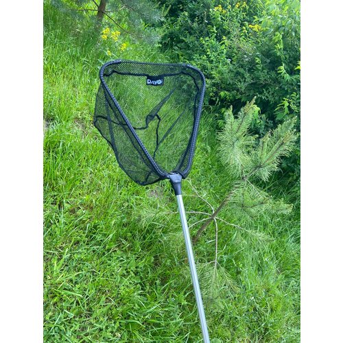 Подсачек телескопический с прорезиненной сеткой /подсак складной для рыбалки 200см диаметр 50см