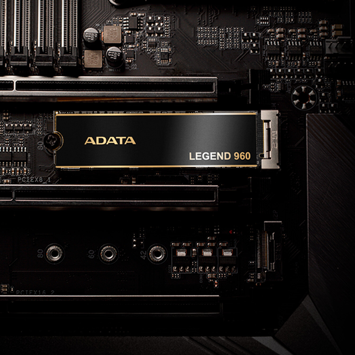 Внутренний SSD диск ADATA Legend 960, 1000GB, M.2 (ALEG-960-1TCS) — фото 1