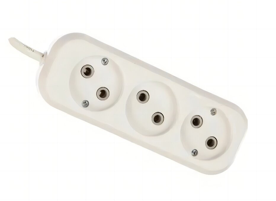 Удлинитель Smartbuy 3 гнезда 5 м 10А/22кВт без заземления ПВС 2х10 (SBE-10-3-05-N)